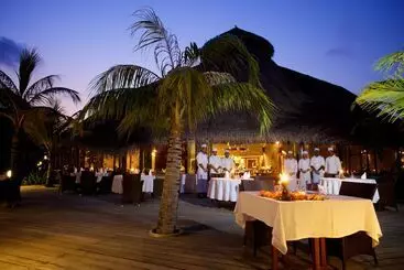 Kuredu Island Resort & Spa - Kuredu