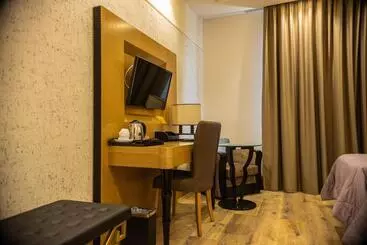 Golden Palace - Shkoder