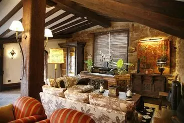 Boutique Real Casona De Las Amas - Azofra