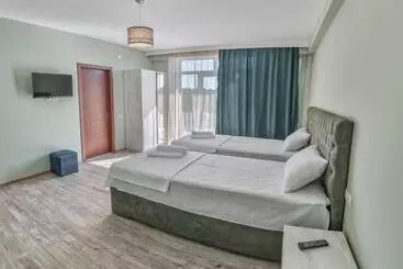 Four Seasons Riverside - Kutaisi