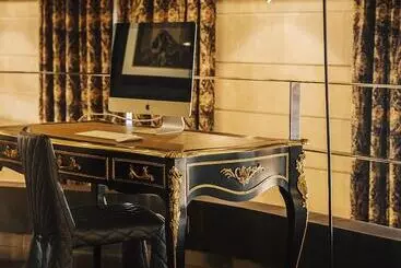 فندق باغيس - برشلونة