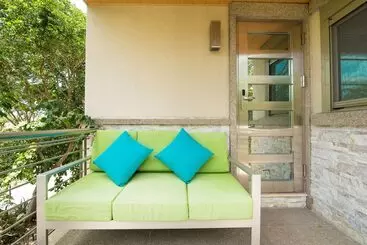 One On Marlin Resort - Providenciales