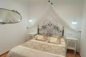 Casa Rural Miralmonte - San Leonardo de Yague
