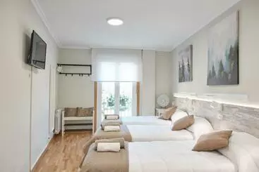 Peregrina Pension 3 - O Pedrouzo