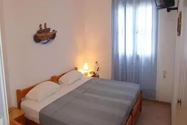 Agnanti - Milos