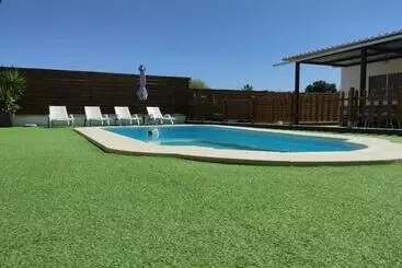 Chalet En El Aljarafe A 15 Min De Sevilla - Almensilla