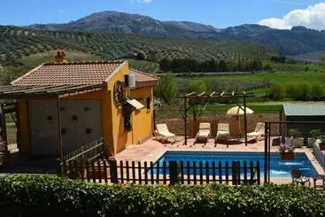 Cortijo Petra - Villanueva del Rosario