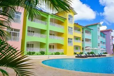 Los Flamencos Aparthotel Beach Club - Bayahibe