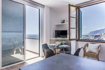Eden Rentals Oceanfront Hideaway - Playa la Arena