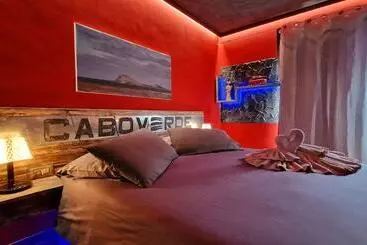 Ocean Suites - 살 섬