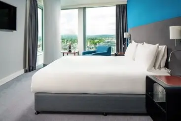 Majestic Hotel Cardiff - Cardiff