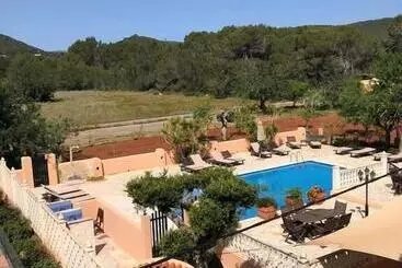 Hostal Restaurante Pou Des Lleó - Sant Carles de Peralta