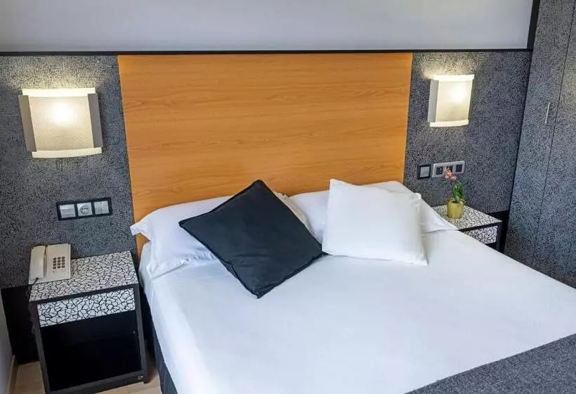 Fotos del hotel City House Pathos:  3