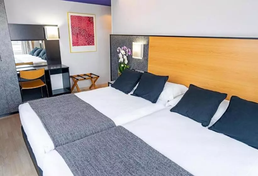 Fotos del hotel City House Pathos:  2