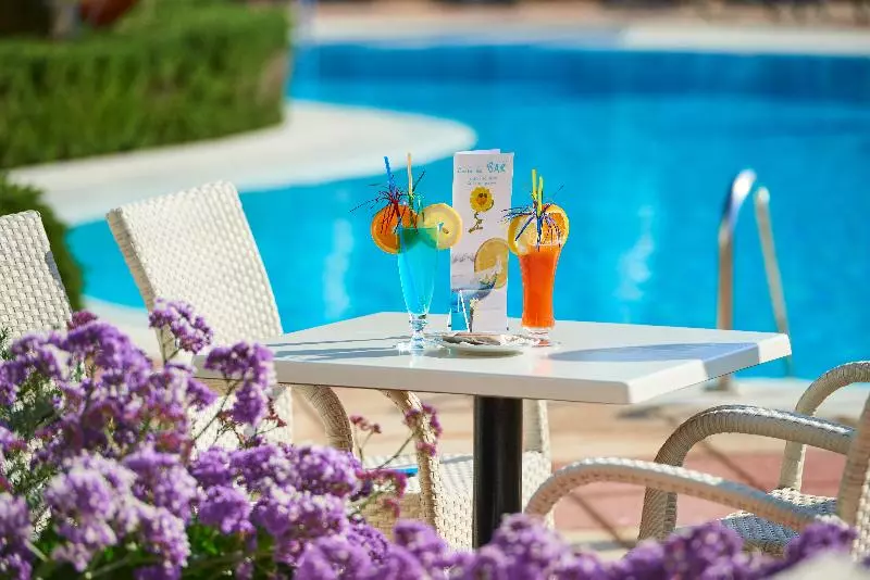 Fotos del hotel Girasol:  3