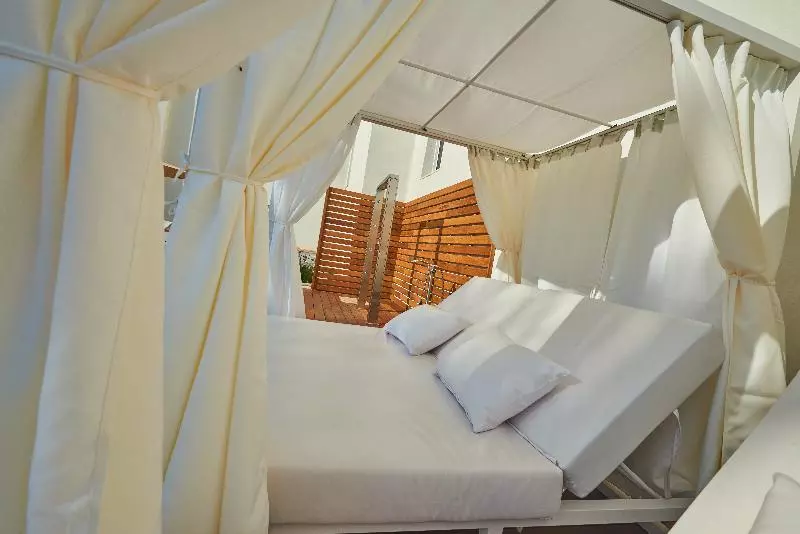 Fotos del hotel Girasol:  8