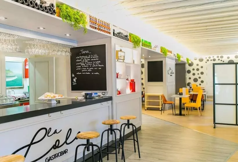 Fotos del hotel Palacio De Los Velada:  4