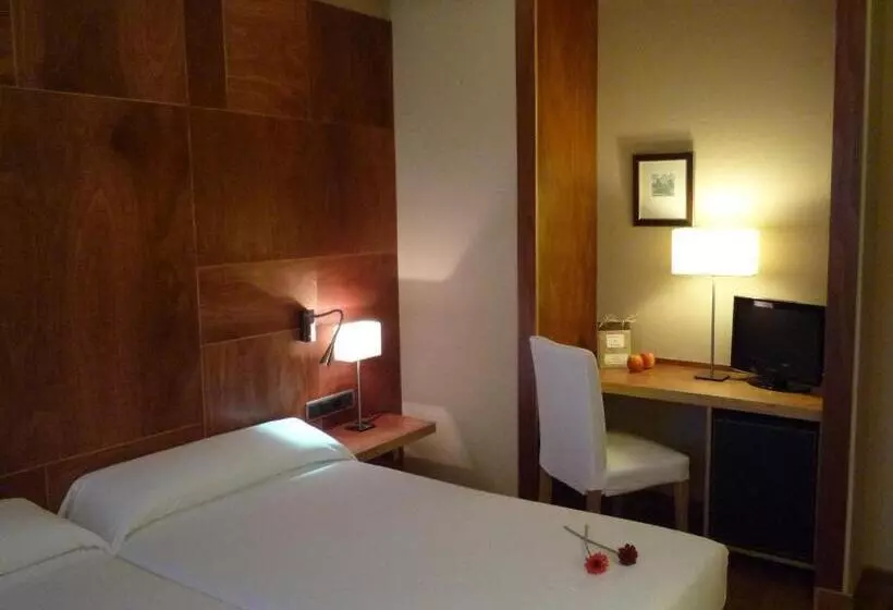 Fotos del hotel Picos De Europa:  2