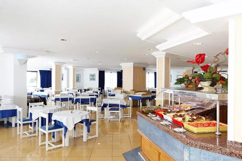Fotos del hotel Aparthotel Nereida:  8