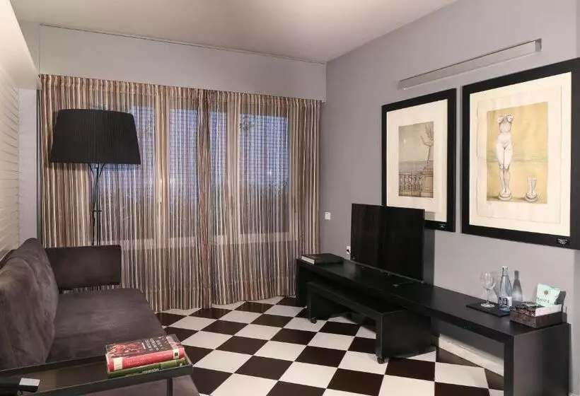 Fotos del hotel Gran Derby Suites:  24