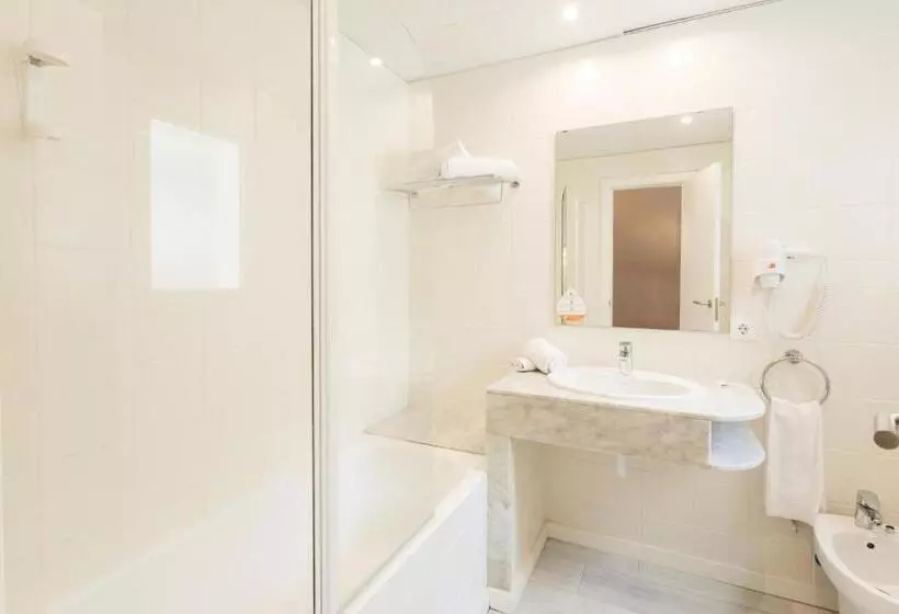 Fotos del hotel Minura Sur Menorca &amp; Waterpark:  4
