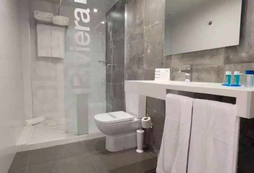 Fotos del hotel Riviera:  8