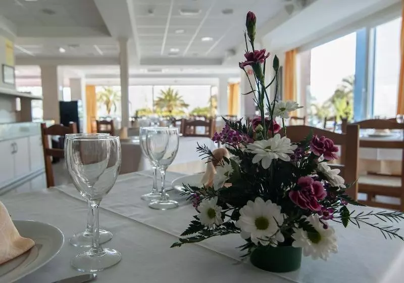 Fotos del hotel San Luis:  10