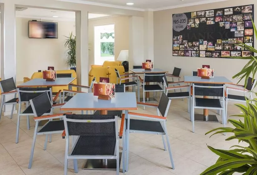 Fotos del hotel Sorrabona:  4