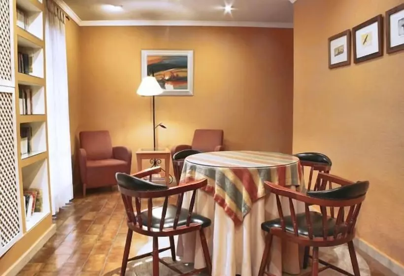 Fotos del hotel Los Cantaros:  4