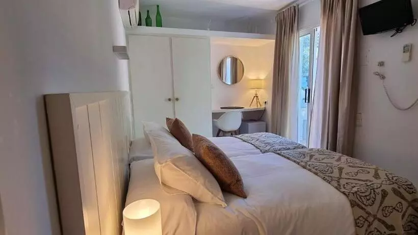 Fotos del hotel S´aguarda:  18