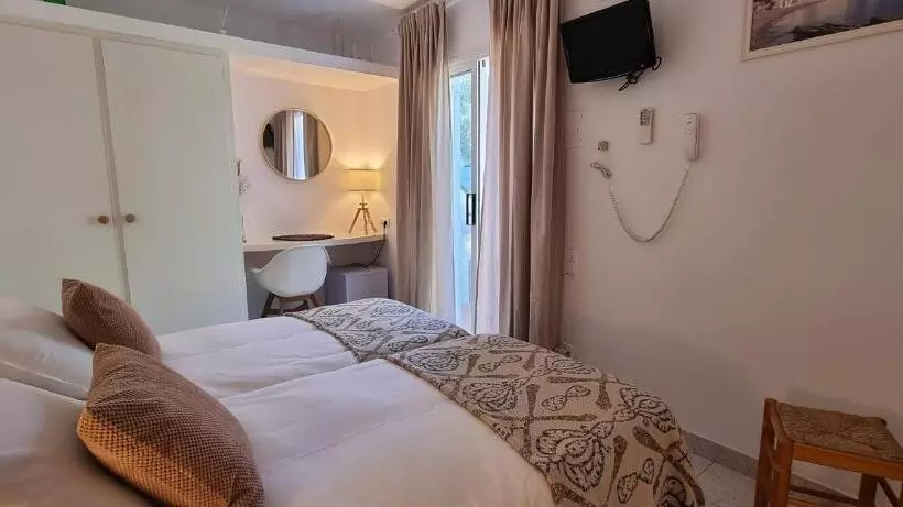 Fotos del hotel S´aguarda:  12