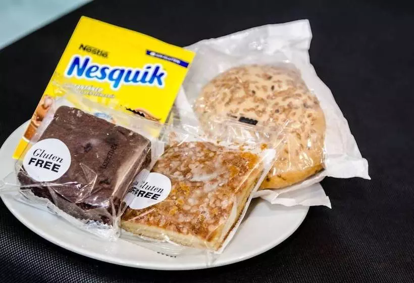 Fotos del hotel Surfances:  15