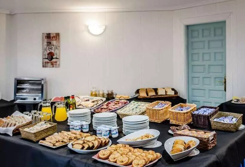 Fotos del hotel Surfances:  17