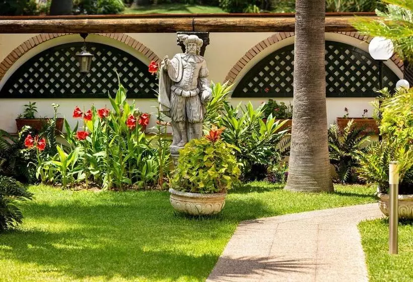 Fotos del hotel Don Manolito:  10