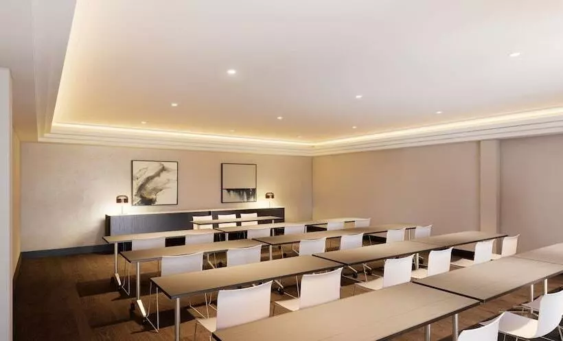 Fotos del hotel Ilunion Alcora Sevilla:  19