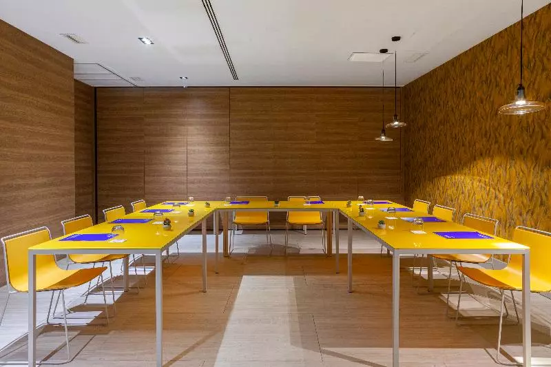 Fotos del hotel Macià Sevilla Kubb:  12