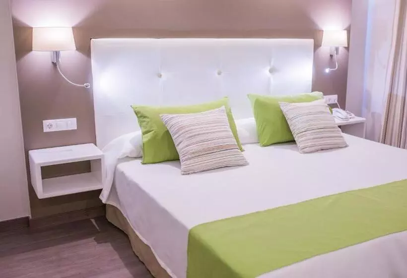 Fotos del hotel Rf San Borondon:  16