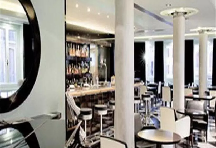 Fotos del hotel Room Mate Larios:  4