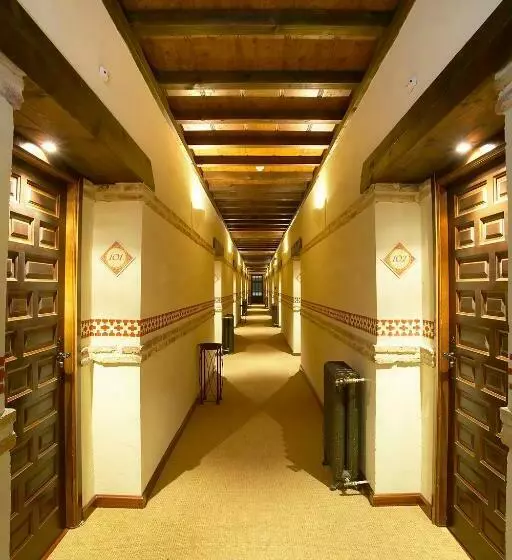 Fotos del hotel Real Monasterio De San Zoilo:  17