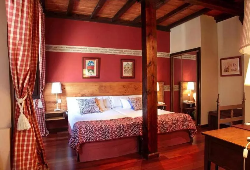 Fotos del hotel Real Monasterio De San Zoilo:  11