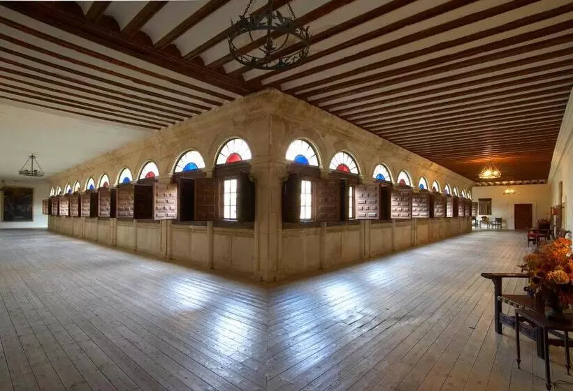 Fotos del hotel Real Monasterio De San Zoilo:  2