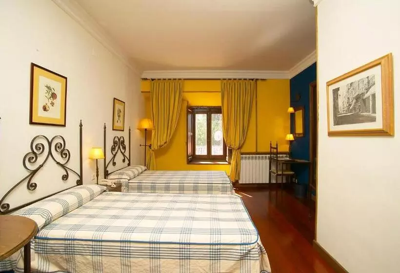 Fotos del hotel Real Monasterio De San Zoilo:  23