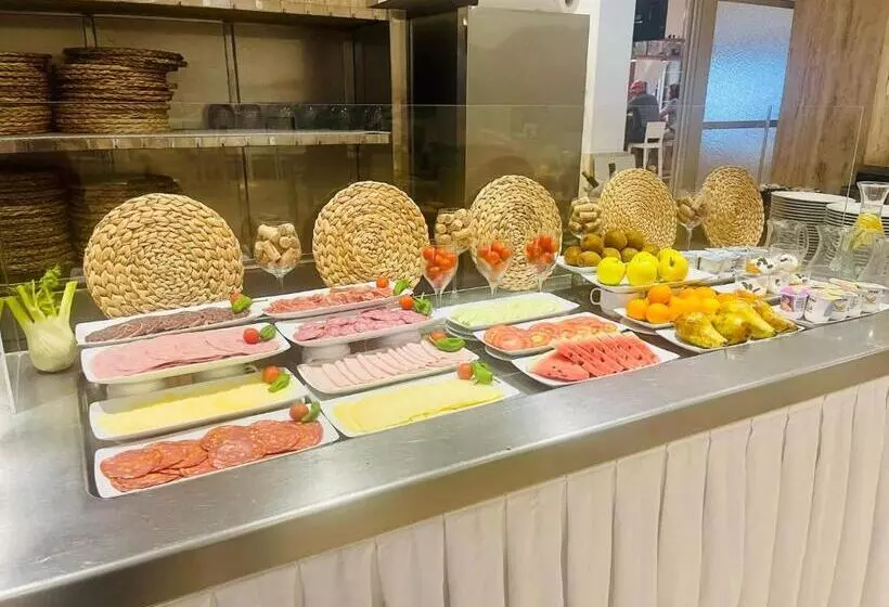 Fotos del hotel Jeni &amp; Restaurant:  14