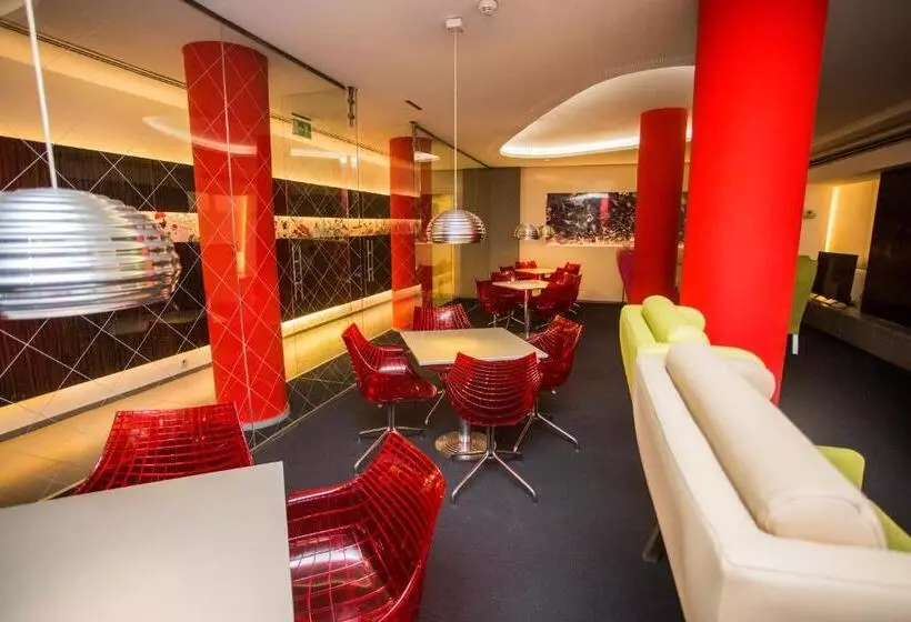 Fotos del hotel Oasis Plaza:  4