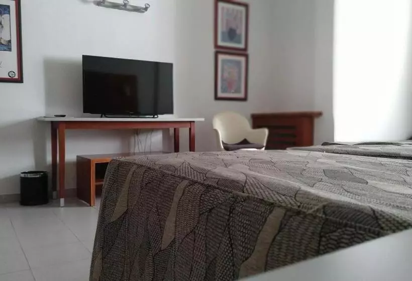 Fotos del hotel Oasis Plaza:  12