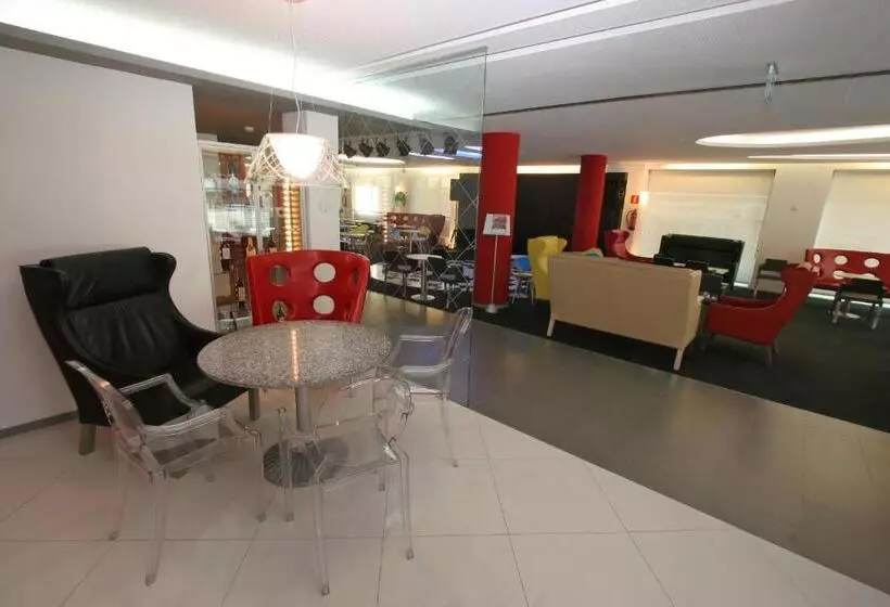 Fotos del hotel Oasis Plaza:  7