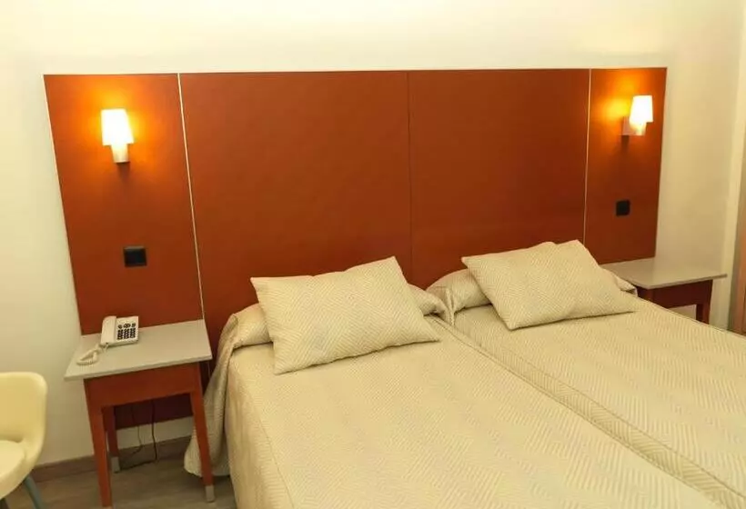 Fotos del hotel Oasis Plaza:  21