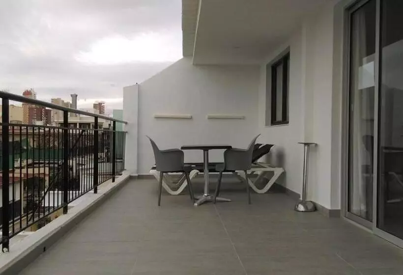 Fotos del hotel Oasis Plaza:  8