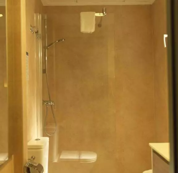 Fotos del hotel Oasis Plaza:  9