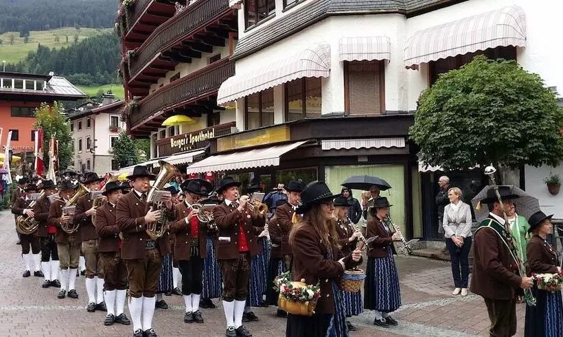 Fotos del hotel Berger's Sport:  6